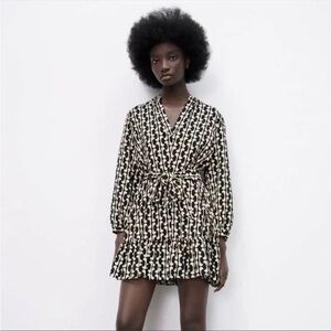 Black and white Zara long sleeve mini dress